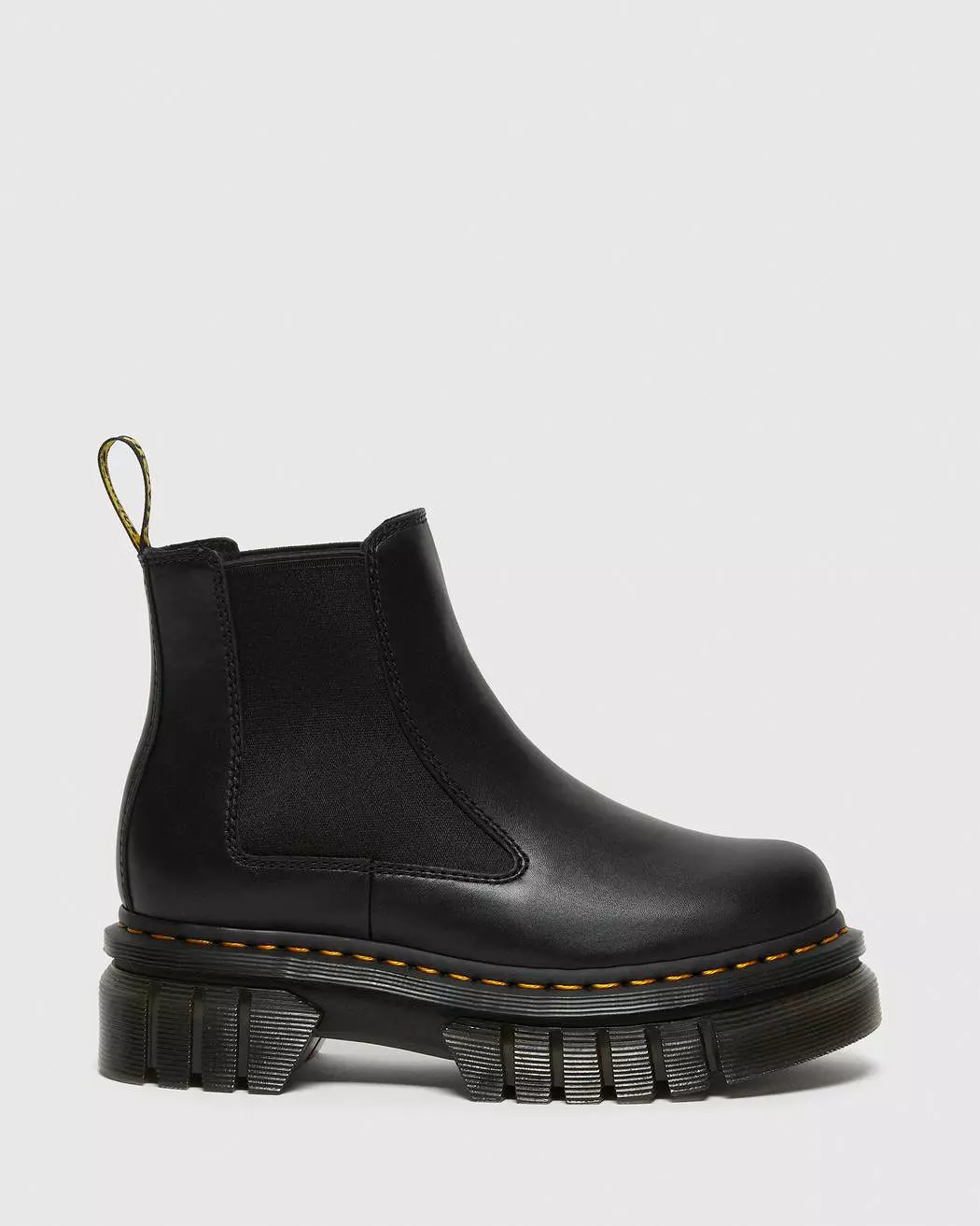 Dr Martens - Audrick Nappa Leather Platform Chelsea Black Boots 27148001