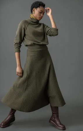 FLARED SWEATER SKIRT