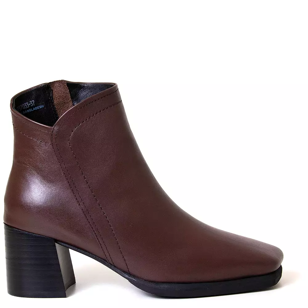 Masaru Women's Leather Ankle Boot