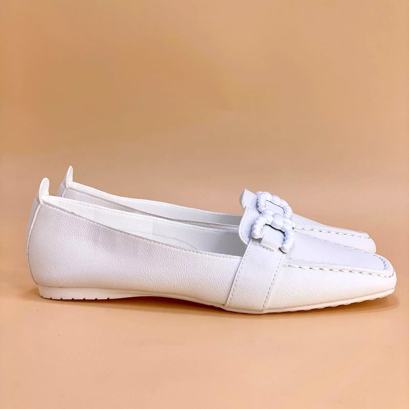 NEW ,  WOMEN FLAT SHOES W48