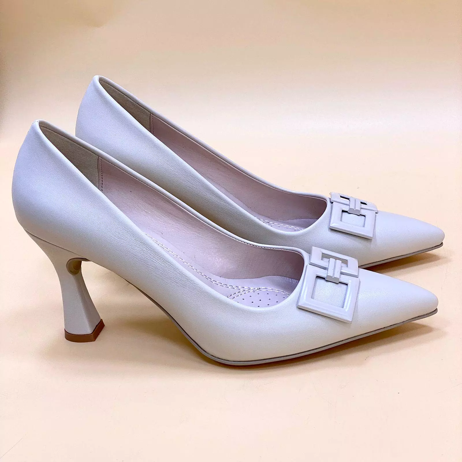 NEW ,  WOMEN SHOES HEELS W127