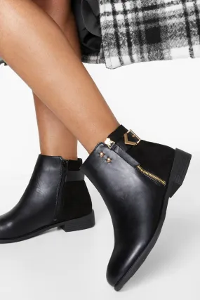 Side Zip Buckle Detail Chelsea Boots