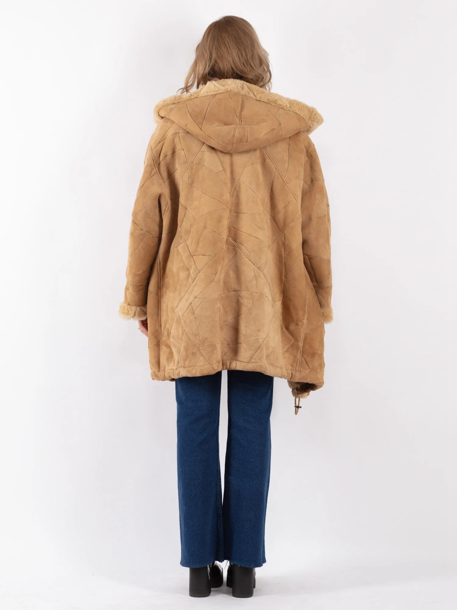 Vintage 80's Women Hooded Sheepskin Coat in Beige