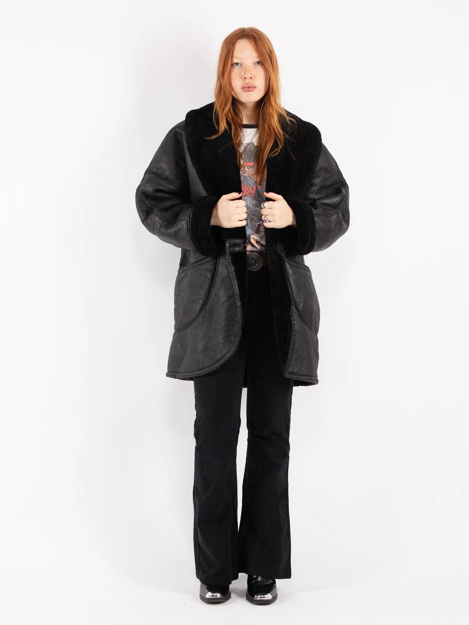 Vintage 80's Women Oversized Sheepskin Coat in Black