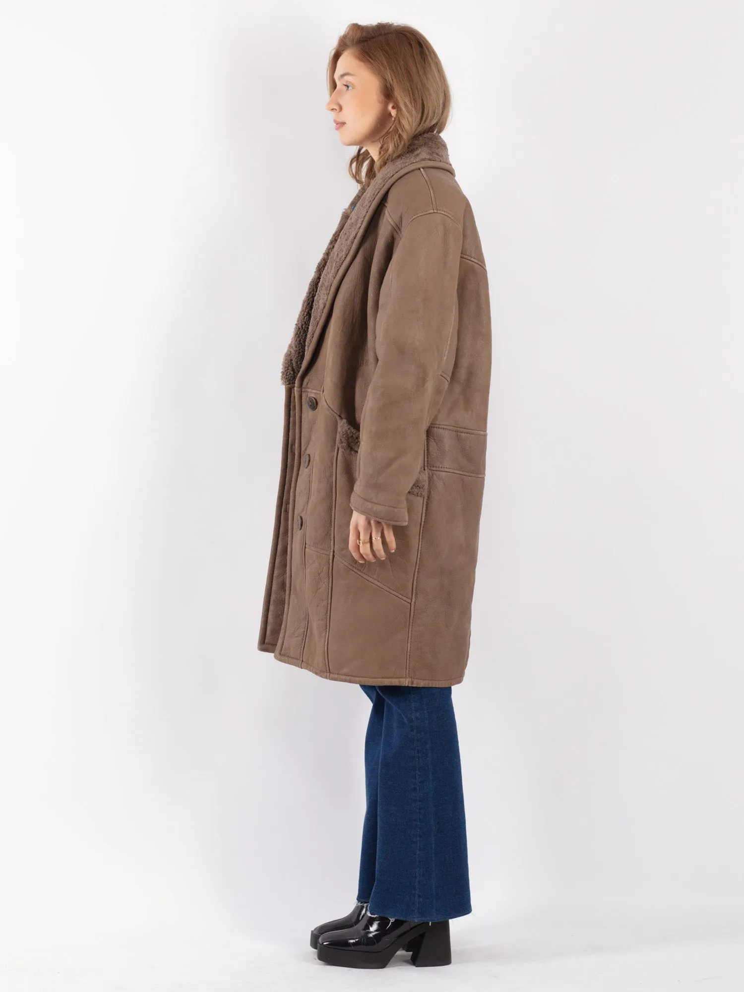 Vintage 80's Women Sheepskin Shearling Coat in Beige