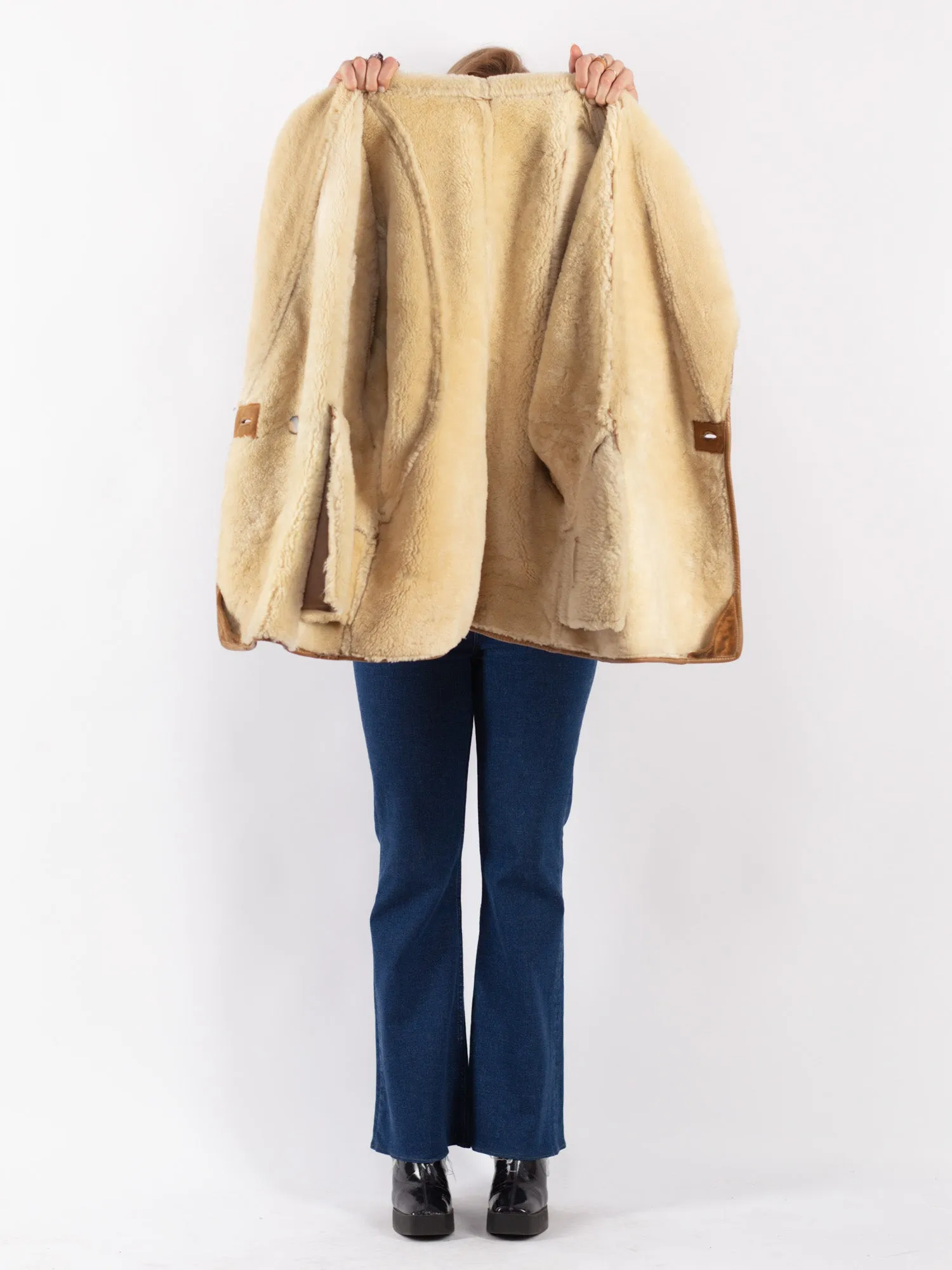 Vintage 80's Women Sheepskin Shearling Coat in Brown