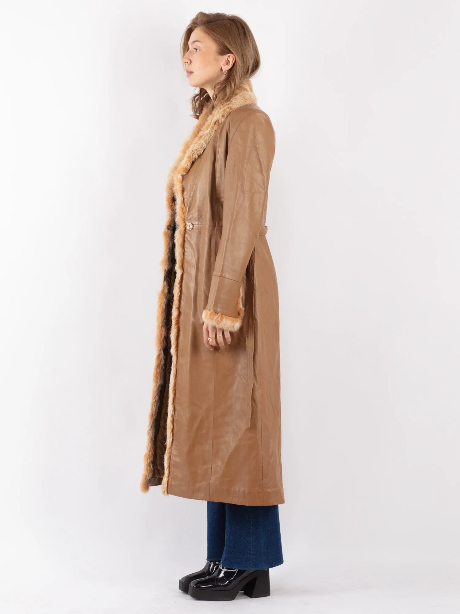 Vintage 90's Women Leather Fur Long Coat in Beige