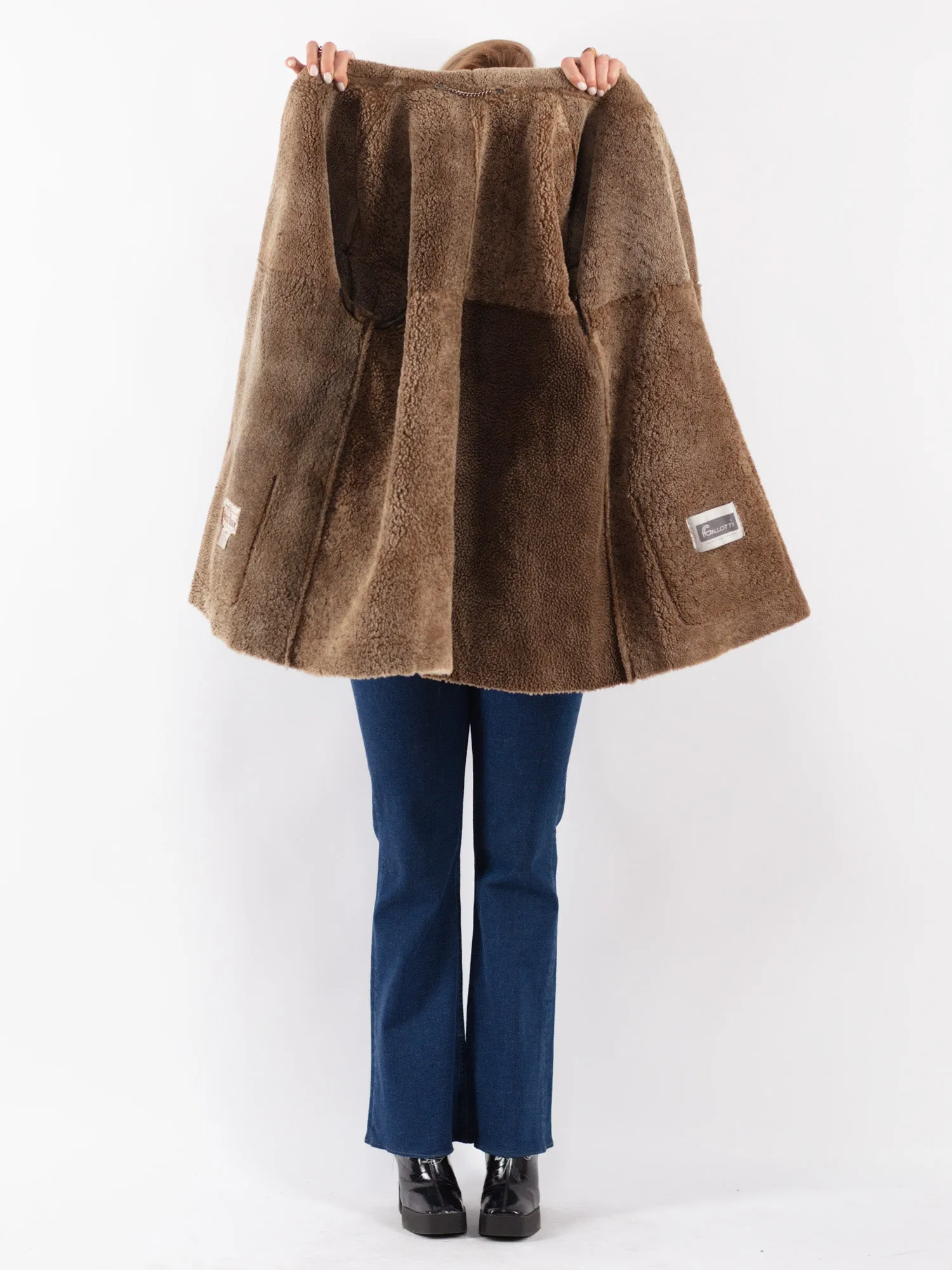 Vintage 90's Women Sheepskin Shearling Coat in Brown