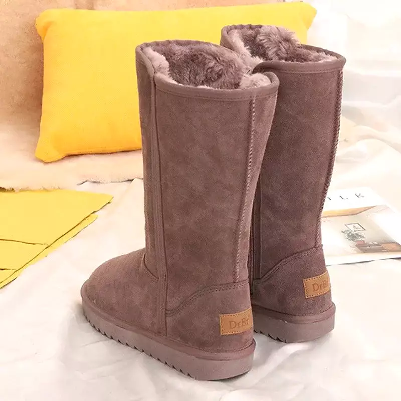 Women Suede Leather Warm Snow Boots 2022 Winter New Causal Plush Fluffy Anti-cold Zipper Boots Plus Size 42 Women Platform Shoes