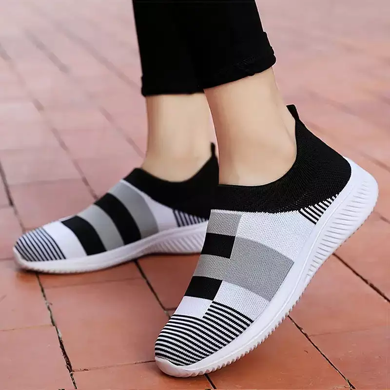 Women Vulcanized Shoes Sneakers Summer Ladies Trainers Knitted Sock Shoes