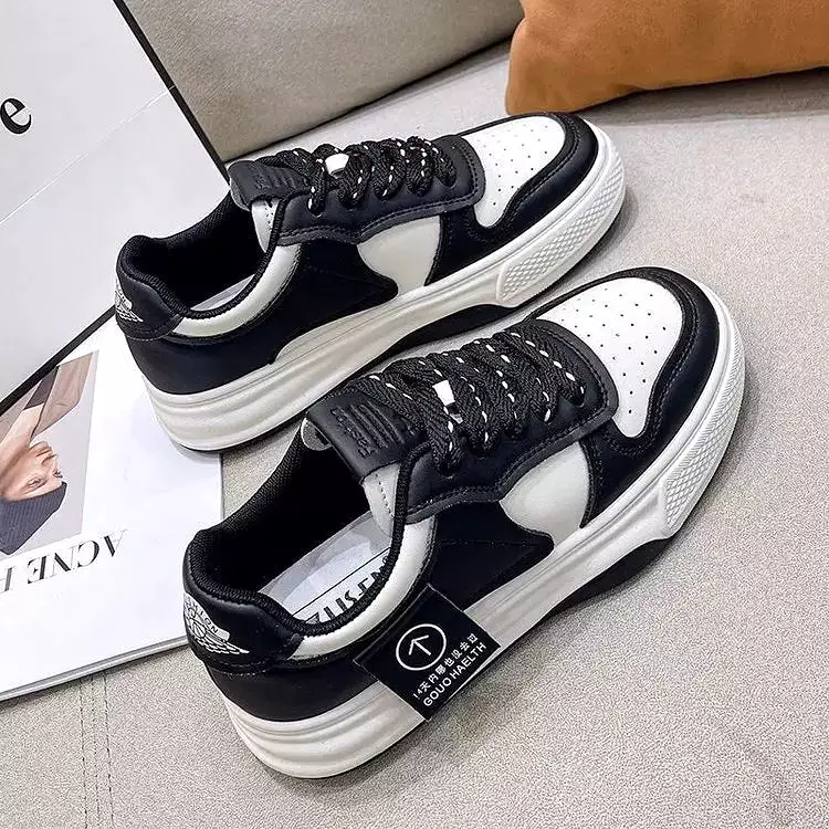 Women's Sneakers Board Shoes Bottom Khaki Black White Color Matching Fashion Women's Shoes Casual Sports Shoes